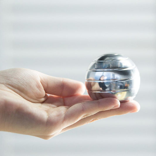 Desktop Decompression Rotating Spherical Gyroscope - Fidget Toy for Stress Relief