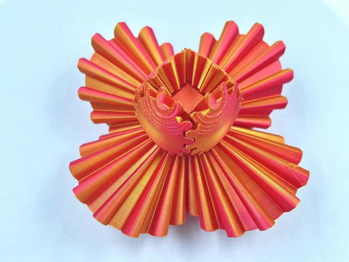 3D Printed Gear Ball Rotating Toy - Perfect Fidget and Stress Relief Desktop Decor