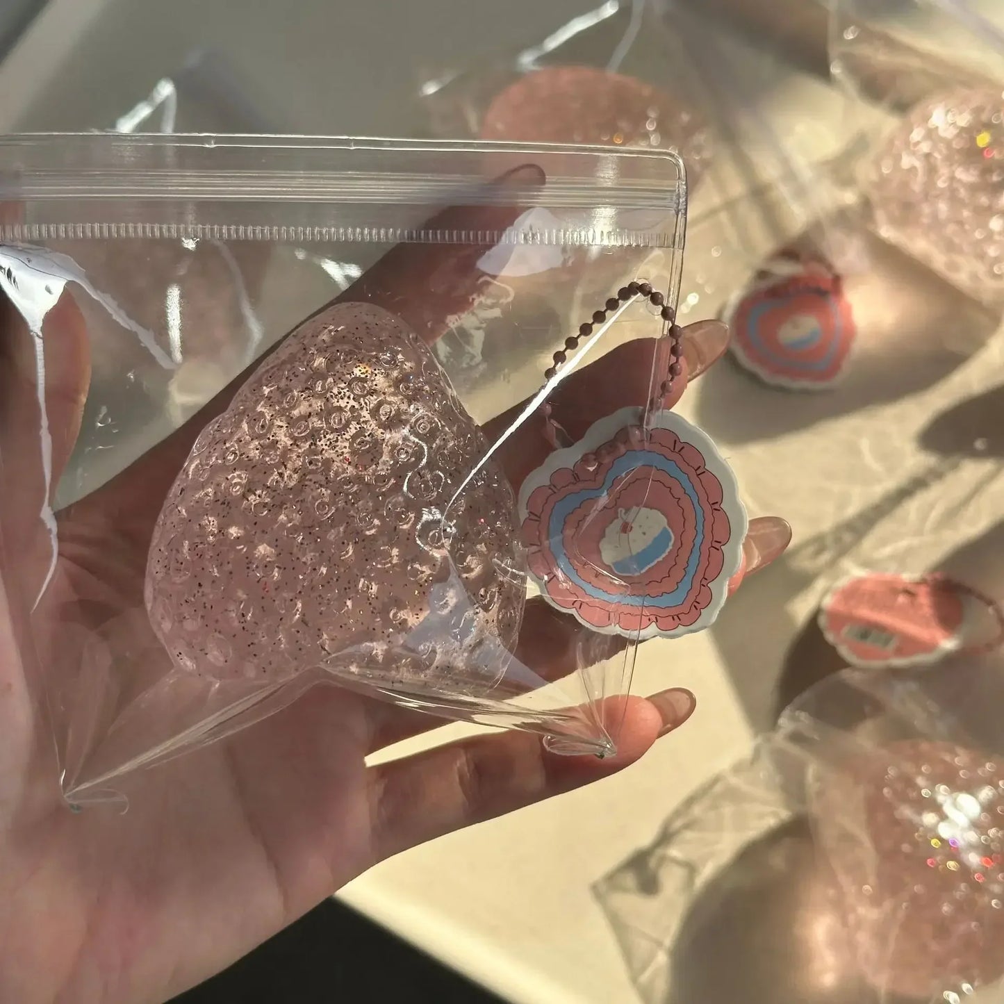 Strawberry Pinch Toy - Relaxed Fingertip Stress Relief Toy for Kids and Adults