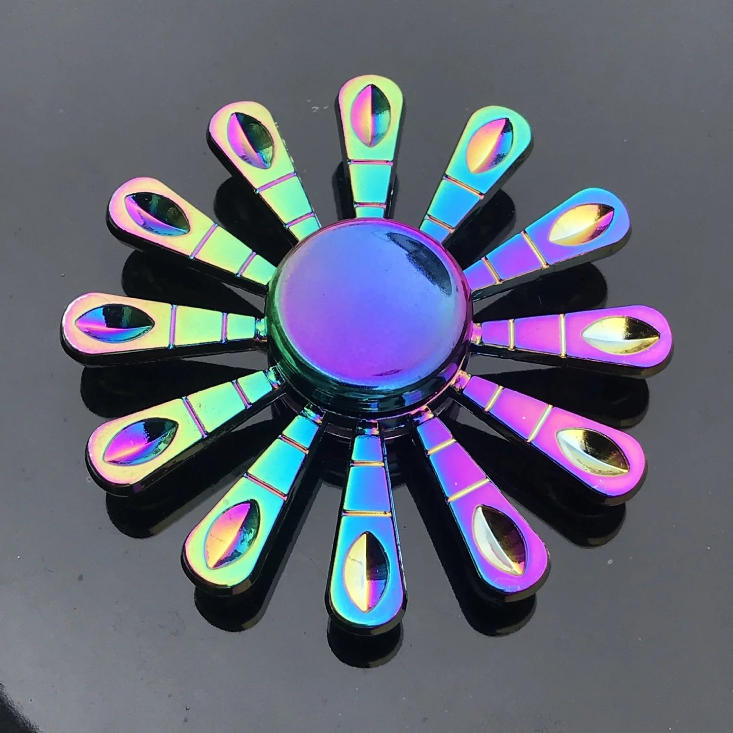Metal Rainbow Fidget Spinner - Gradient Color Anti-Anxiety Toy for Kids & Adults